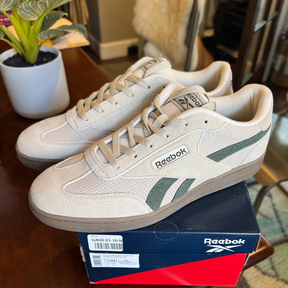 Reebok Forte Lounger - Tan and Dark Green Casual Shoes